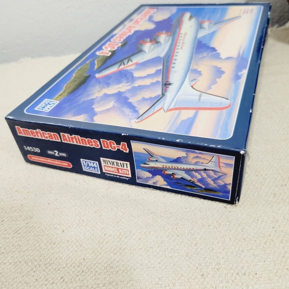 Minicraft Model Airplane Kit American Airlines DC-4 Mini Decals 1:144 - Picture 4 of 14